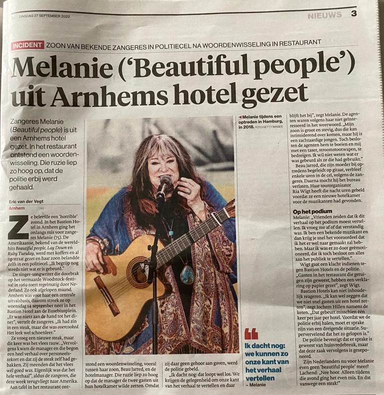 Melanie online bouvet book